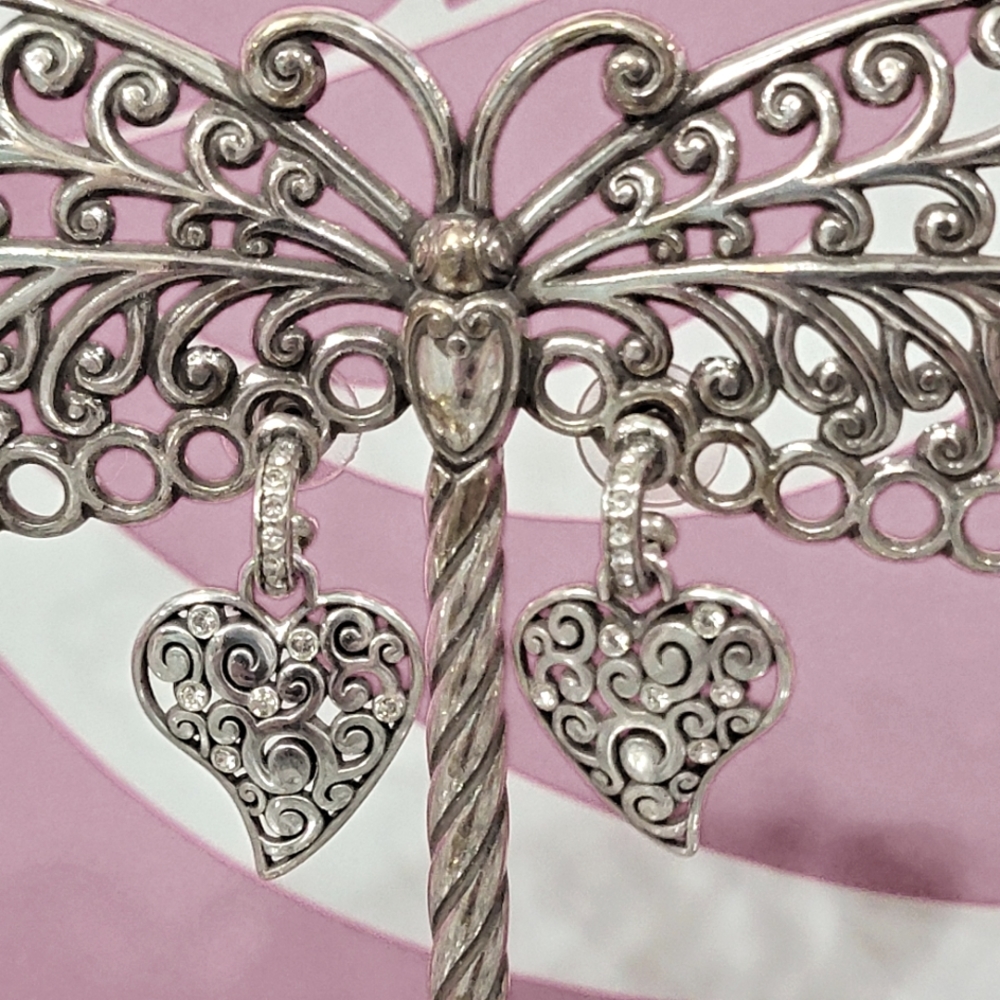 BRIGHTON RETIRED CAPTURED HEART POST EARRINGS NWOT ✨️